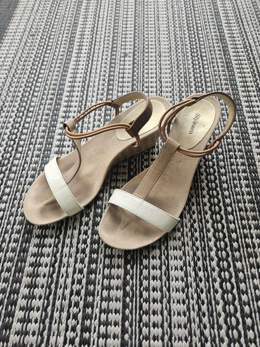 Style & Co. Women's Tan and White Open-Toe T-Strap Sandals